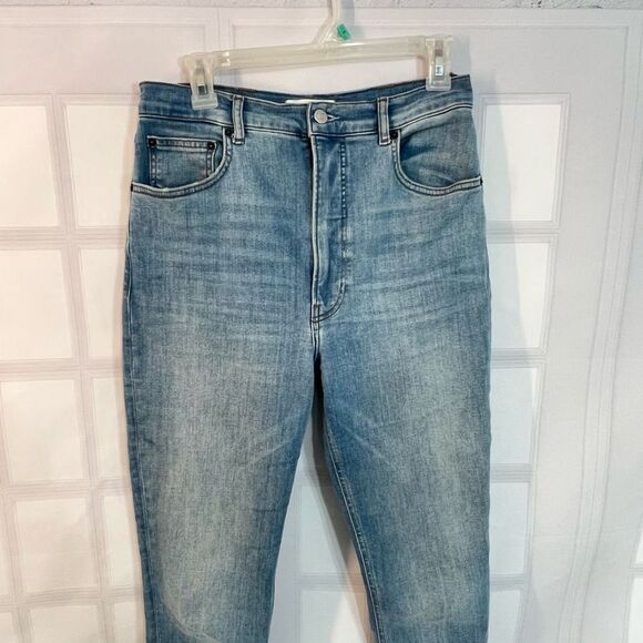 Reformation jeans po# 17801 Cyrus Wash high waist straight leg size 30 - Picture 6 of 14